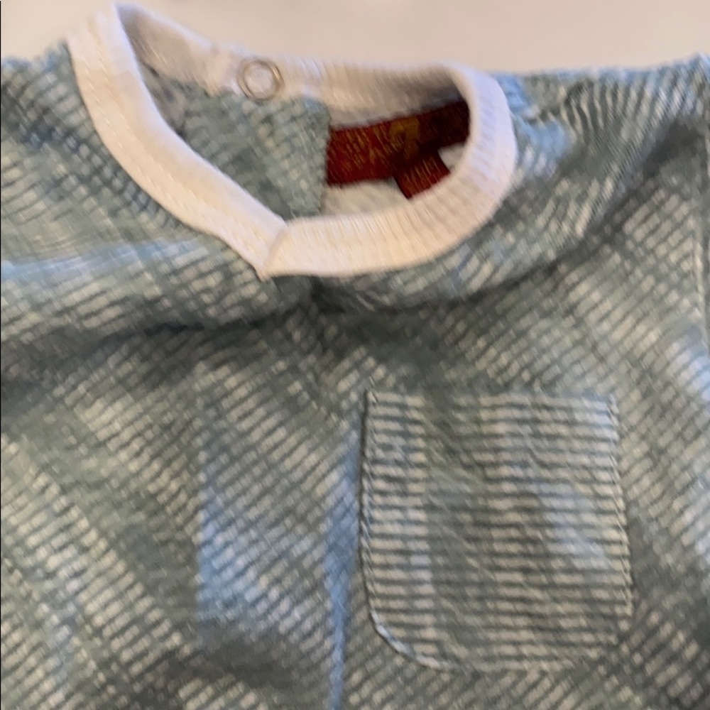 Seven onesie - Picture 2 of 4